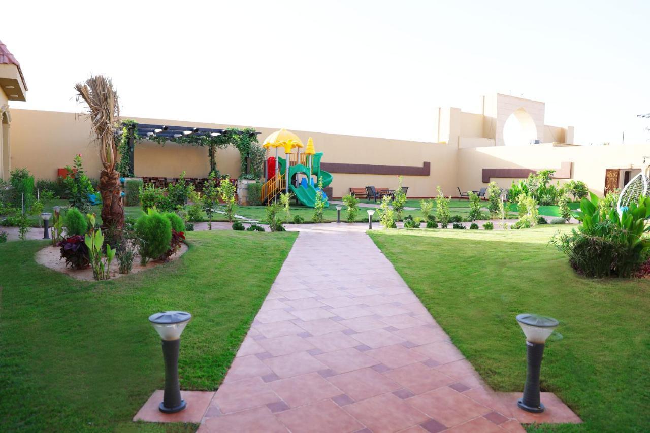 Amaaria Aquapark Resort Villas & Chalet Riadh Exterior foto