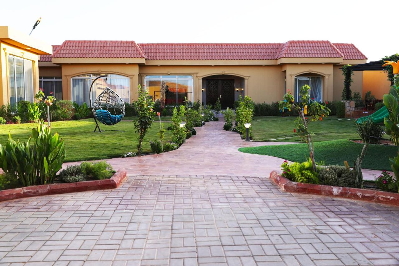 Amaaria Aquapark Resort Villas & Chalet Riadh Exterior foto