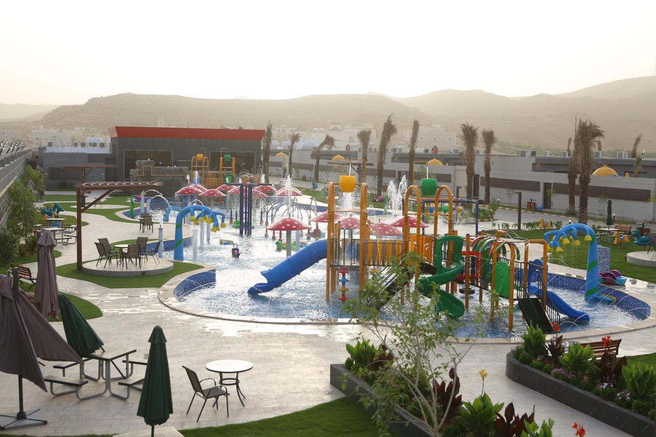 Amaaria Aquapark Resort Villas & Chalet Riadh Exterior foto