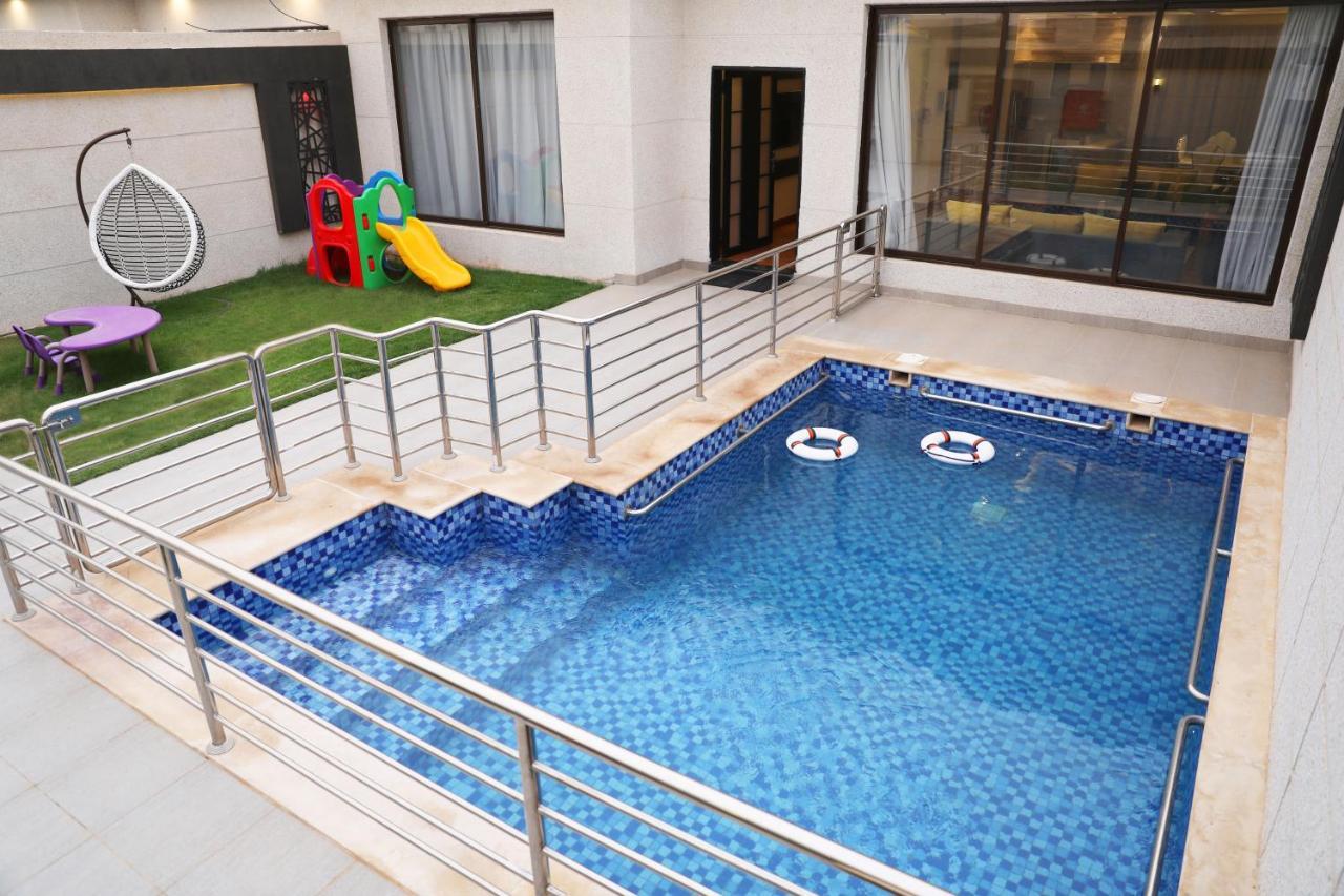 Amaaria Aquapark Resort Villas & Chalet Riadh Exterior foto
